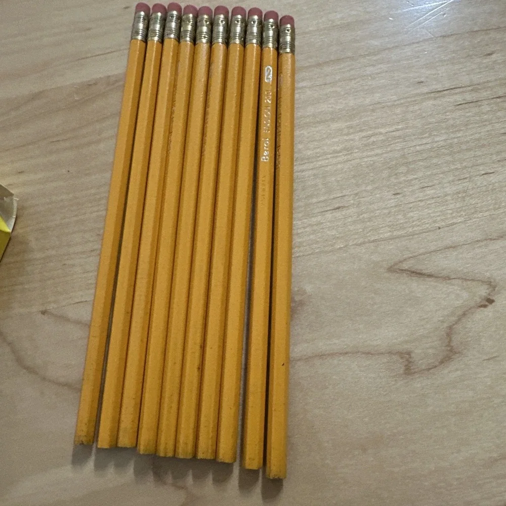 Berol Ensign No 2 Pencils Box of 10 Medium Soft 200-2 Vintage USA Stationery